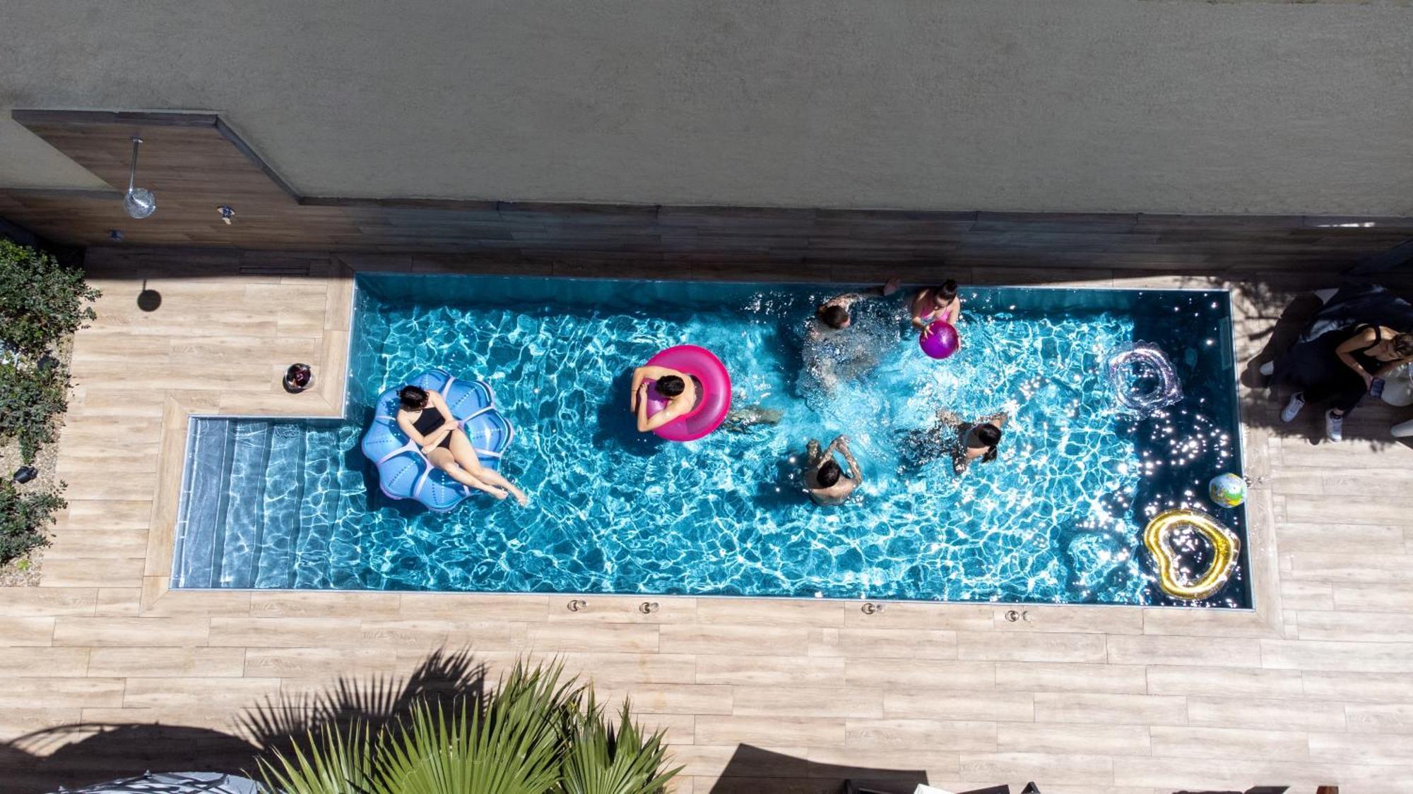 Thalias Quarters - Kalamata Mediterranean Villas Eksteriør billede